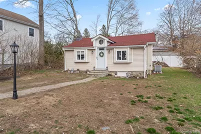 32 Forest Lane, Yorktown Heights, NY 10598 - Photo 4