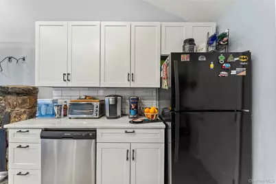 32 Forest Lane, Yorktown Heights, NY 10598 - Photo 14