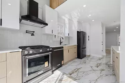 34-26 209th Street, Bayside, NY 11361 - Photo 6