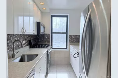 83-55 Woodhaven Boulevard #2B, Woodhaven, NY 11421 - Photo 2