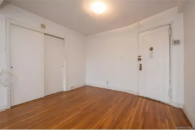 2090 Barnes Avenue #2H, Bronx, NY 10462 - Photo 6