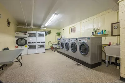 2090 Barnes Avenue #2H, Bronx, NY 10462 - Photo 12