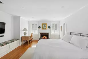 61 Factory Pond Rd, Locust Valley, NY 11560 - Photo 22