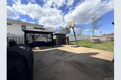 506 48th Street, Lindenhurst, NY 11757 - Photo 14