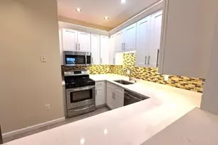 127 Pipetown Hill Rd, Nanuet, NY 10954 - Photo 10