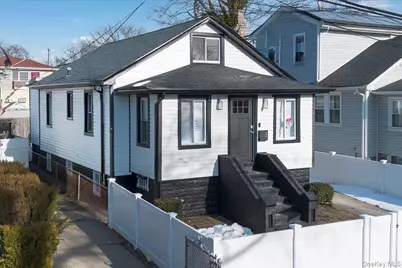 13451 173rd Street, Jamaica, NY 11434 - Photo 2