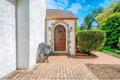 15 Milmohr Court, Northport, NY 11768 - Photo 4