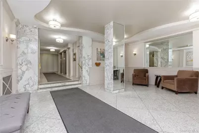 30 Lake Street #2-I, White Plains, NY 10603 - Photo 2