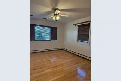 [Address not provided], Massapequa, NY 11758 - Photo 4
