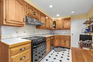 166-15 33rd Ave, Flushing, NY 11358 - Photo 8