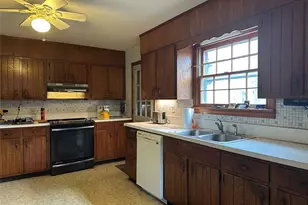 13 Ashwood Terrace, Newburgh, NY 12550 - Photo 10