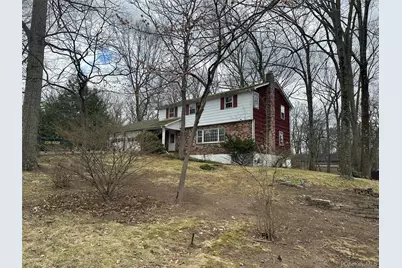 13 Ashwood Terrace, Newburgh, NY 12550 - Photo 2