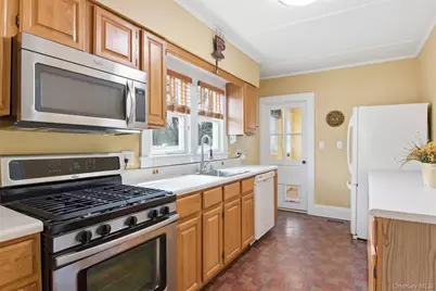 415 4th Street, East Northport, NY 11731 - Photo 12