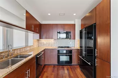 175 Huguenot Street #1702, New Rochelle, NY 10801 - Photo 6