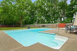 824 Lincoln Ave, Bohemia, NY 11716 - Photo 26