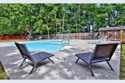 824 Lincoln Avenue, Bohemia, NY 11716 - Photo 22