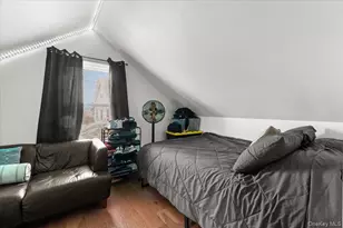 824 Lincoln Ave, Bohemia, NY 11716 - Photo 14