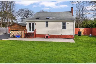 824 Lincoln Avenue, Bohemia, NY 11716 - Photo 20