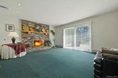 1385 Briard Street, Wantagh, NY 11793 - Photo 12