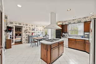 13 Beaumont Dr, New City, NY 10956 - Photo 8