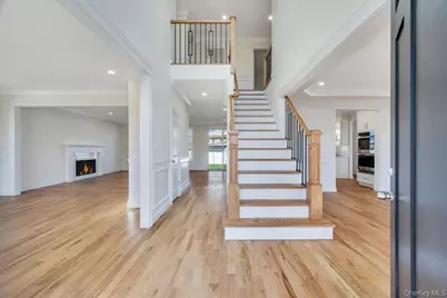 89 West Avenue, Hicksville, NY 11801 - Photo 8