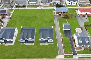 89 West Ave, Hicksville, NY 11801 - Photo 4