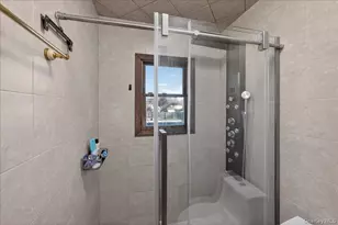 528 Lockwood Dr, Shirley, NY 11967 - Photo 10