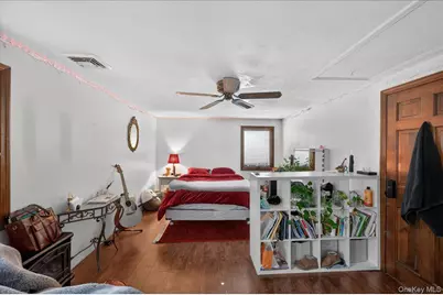 528 Lockwood Drive, Shirley, NY 11967 - Photo 12