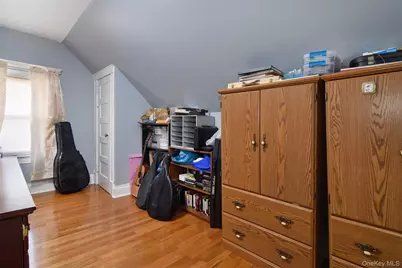 17 Lake Avenue, Yonkers, NY 10703 - Photo 26