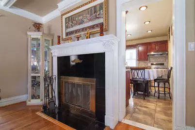 17 Lake Avenue, Yonkers, NY 10703 - Photo 12