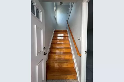 141- 33 255th Street #Second Floor, Rosedale, NY 11422 - Photo 10