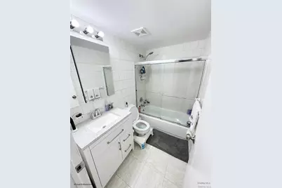 175 Main Avenue #149, Wheatley Heights, NY 11798 - Photo 4