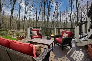 8 Debbie Ln, Lewisboro, NY 10518 - Photo 4