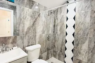 139-20 Lakewood Ave, Jamaica, NY 11435 - Photo 10