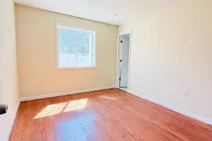 139-22 Lakewood Ave, Jamaica, NY 11435 - Photo 6