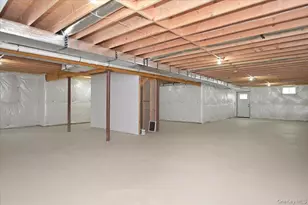 57 Maeder Ave, Merrick, NY 11566 - Photo 36