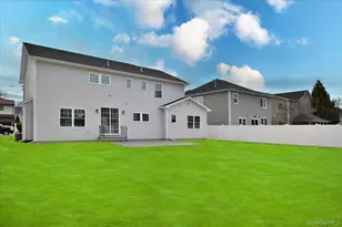 57 Maeder Ave, Merrick, NY 11566 - Photo 38