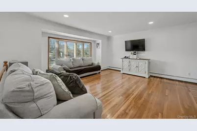 4 Basill Lane, East Northport, NY 11731 - Photo 6