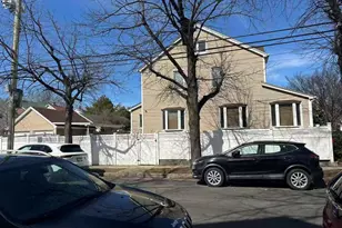 88-60 240th St, Bellerose, NY 11426 - Photo 4