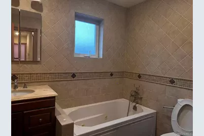 8860 240th Street, Bellerose, NY 11426 - Photo 18