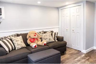 42 Shinbone Lane, Commack, NY 11725 - Photo 18