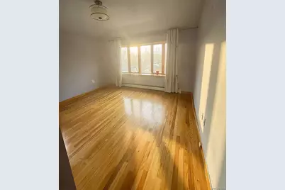6467 229th Street, Oakland Gardens, NY 11364 - Photo 4