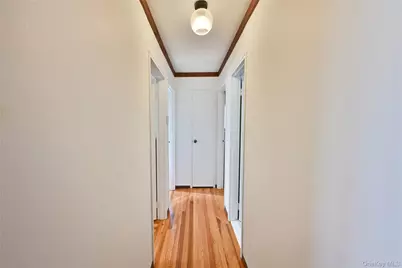 28 Dartmouth Drive, Smithtown, NY 11787 - Photo 16