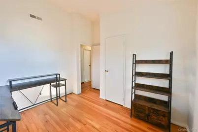 28 Dartmouth Drive, Smithtown, NY 11787 - Photo 22