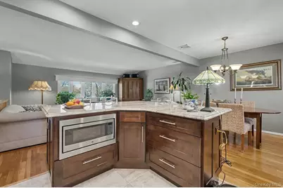 95 Colonial Street, East Northport, NY 11731 - Photo 16