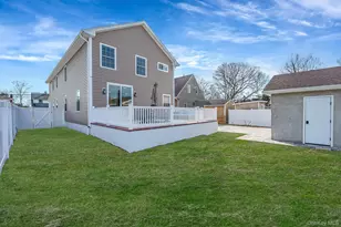 28 Vanderbilt Ave, Babylon, NY 11702 - Photo 40