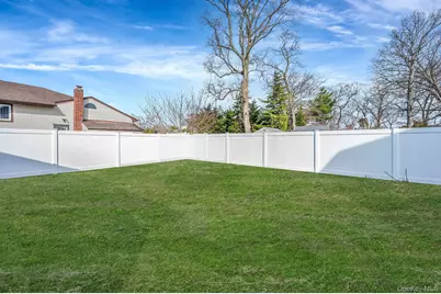 28 Vanderbilt Avenue, Babylon, NY 11702 - Photo 42