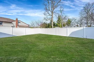 28 Vanderbilt Ave, Babylon, NY 11702 - Photo 42