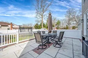 28 Vanderbilt Ave, Babylon, NY 11702 - Photo 36