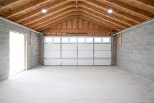 28 Vanderbilt Ave, Babylon, NY 11702 - Photo 44